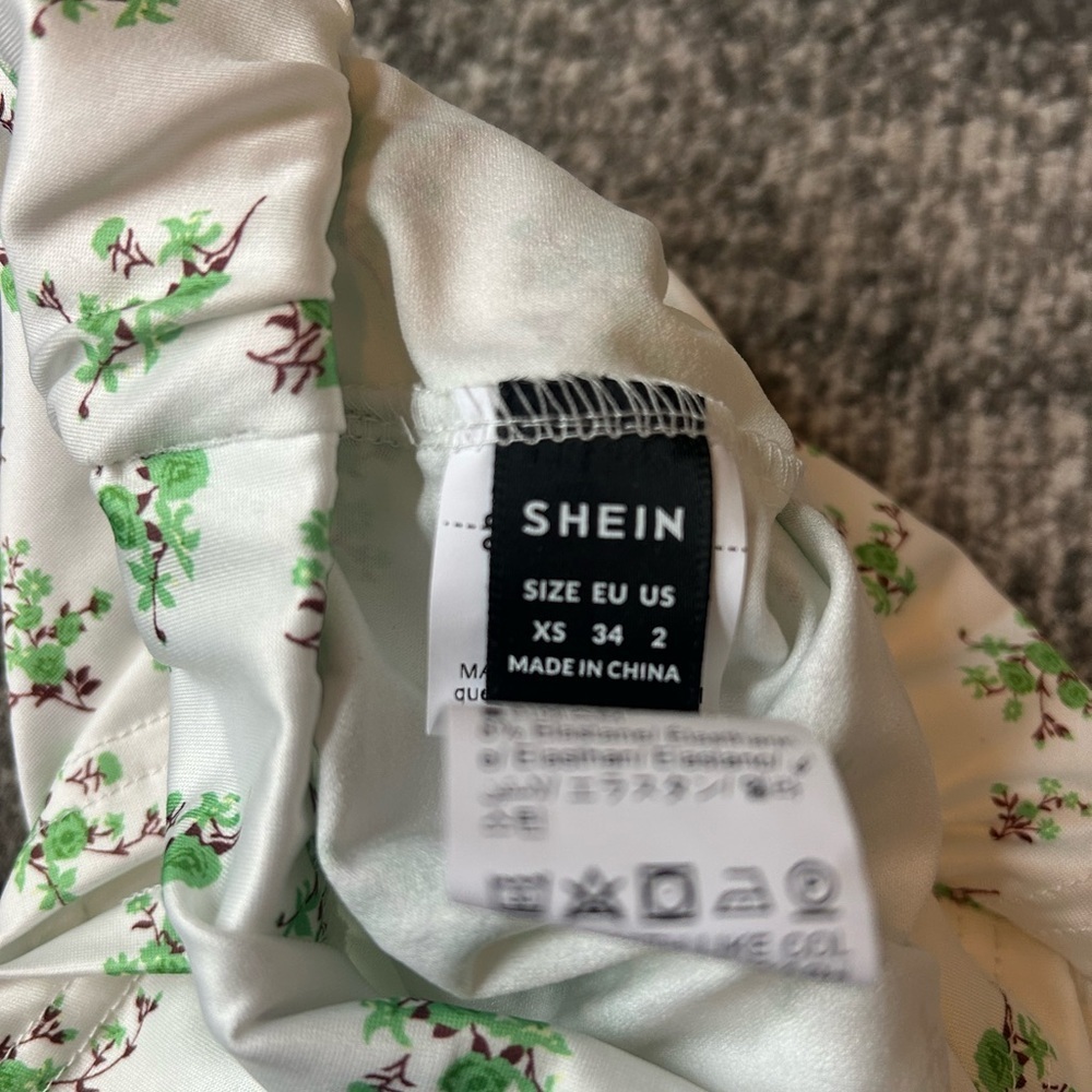 SHEIN Floral & Lace Pajama Set With Ruching - Picture 9 of 9